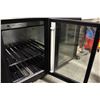 Image 4 : TRUE 3-DOOR UNDERCOUNTER BACK BAR COOLER