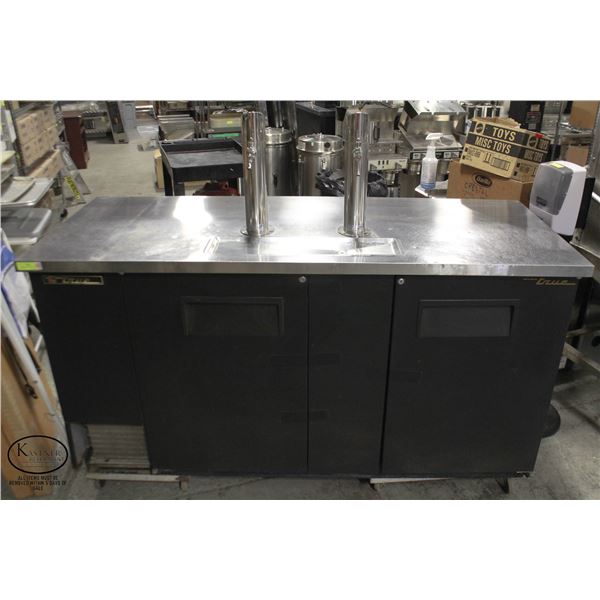 5' TRUE COMMERCIAL BAR / KEG COOLER W/ 2 TAPS