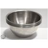 Image 1 : 6 BROWNE 3.78L STAINLESS STEEL MIXING BOWLS