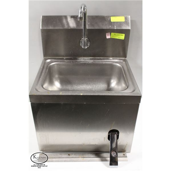 WALL MOUNT HAND SINK W/ SPOUT (NO TAPS)