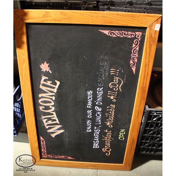 CHALK / BLACKBOARD WALL HANGING