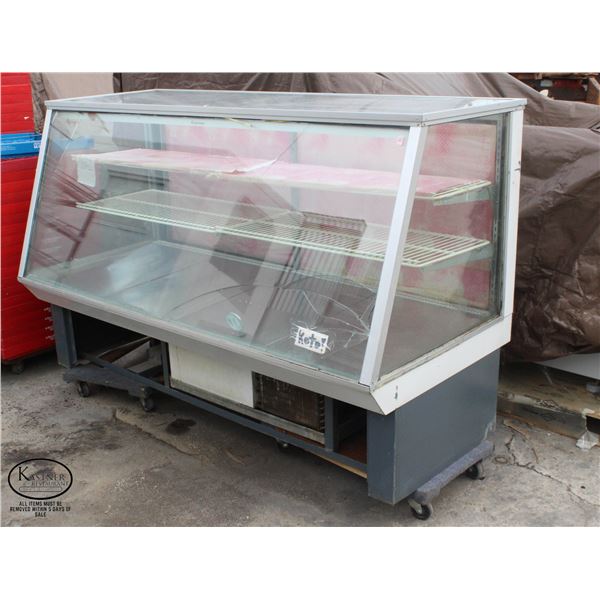 76" COMMERCIAL DELI DISPLAY CASE *CRACKED FRONT