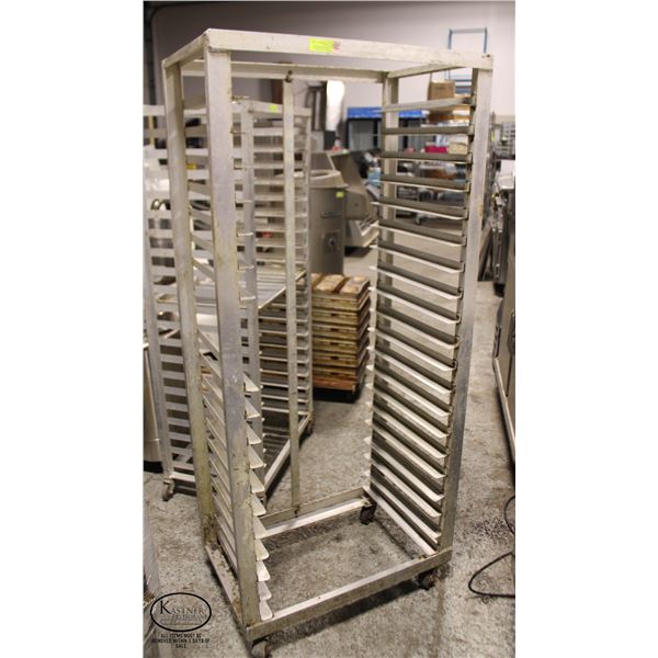 20 SLOT BAKERS RACK- WELDED ALUMINUM ON CASTERS