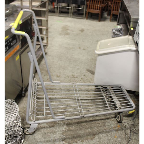 EQUIPMENT SERVIC CART ON CASTERS(SHOPPING CART)