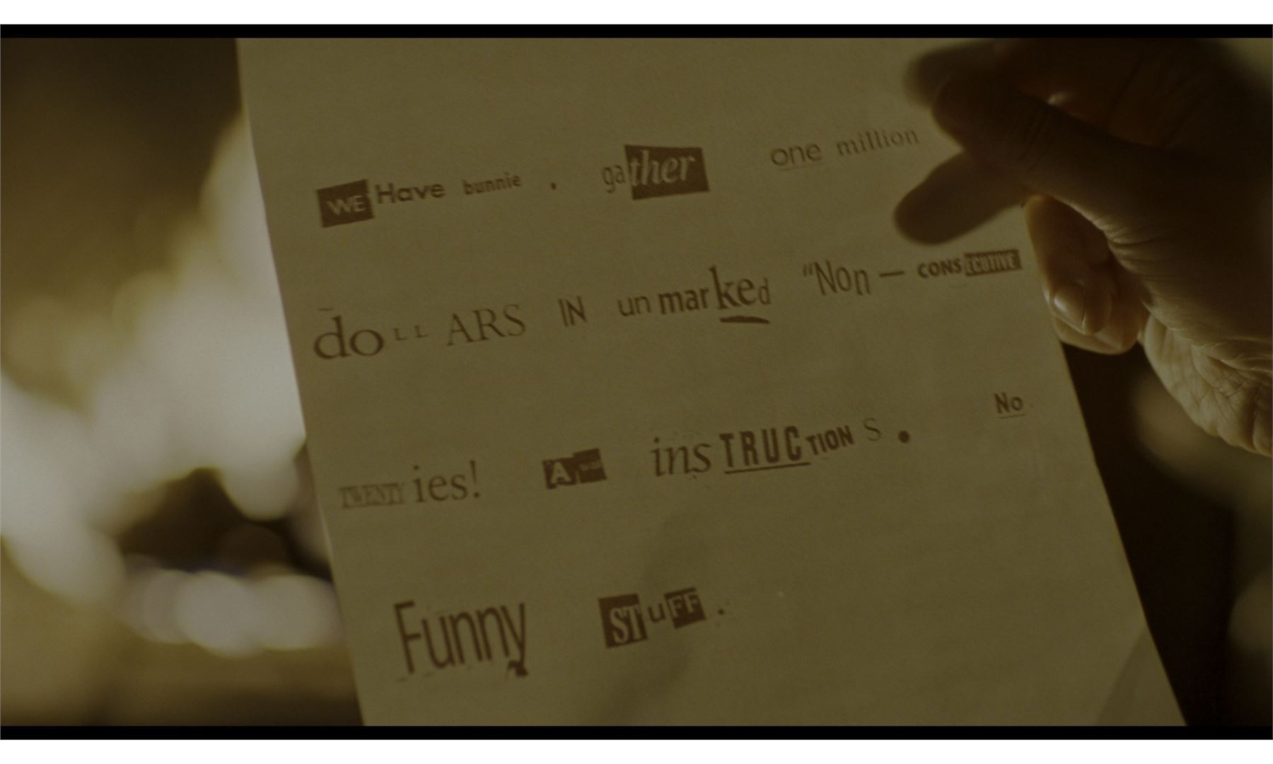 Lot #53: THE BIG LEBOWSKI (1998) - Bunny Lebowski's (Tara Reid) Screen ...