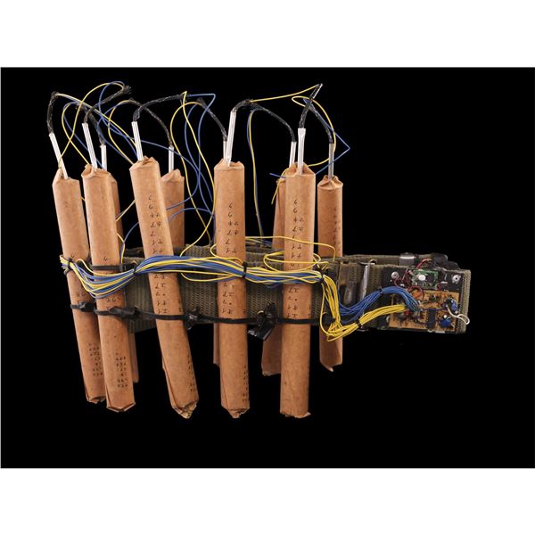 Lot #1165: SEVEN PSYCHOPATHS (2012) - Light-Up Bomb Belt