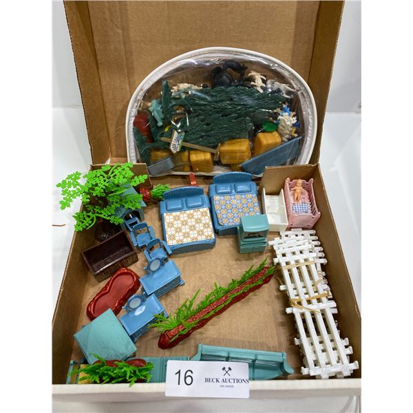 Assorted Plastic Minitures