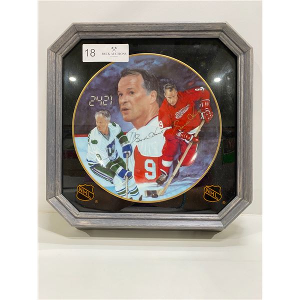 Gordie Howe Signature Addition Commemorative Plate