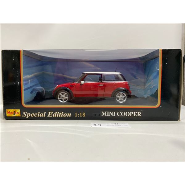 Maisto Special Edition Mini Cooper 1:18 Scale Die-Cast