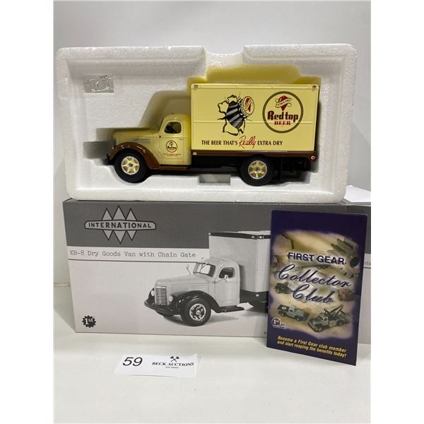 International KB-8 Dry Goods Van With Chain Gate (Red Top Beer) Die Cast