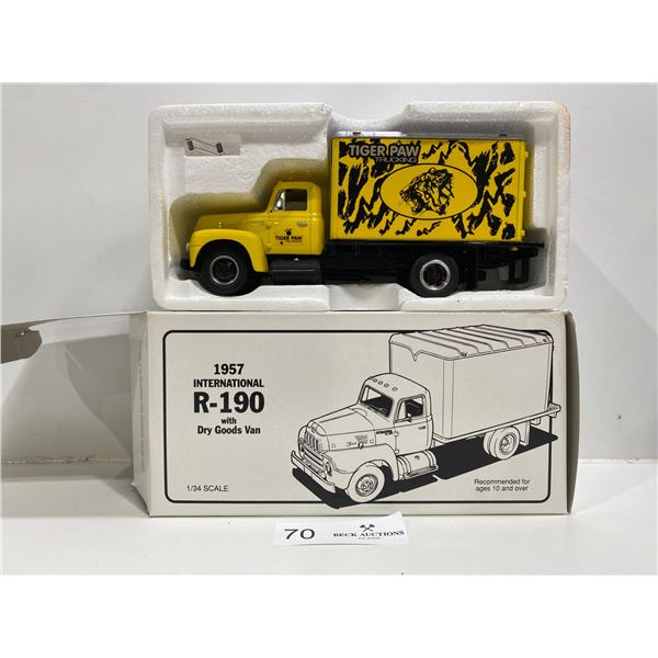 1957 International R-190 With Dry Goods Van 1/34 Die-Cast "Tiger Paw Trucking"