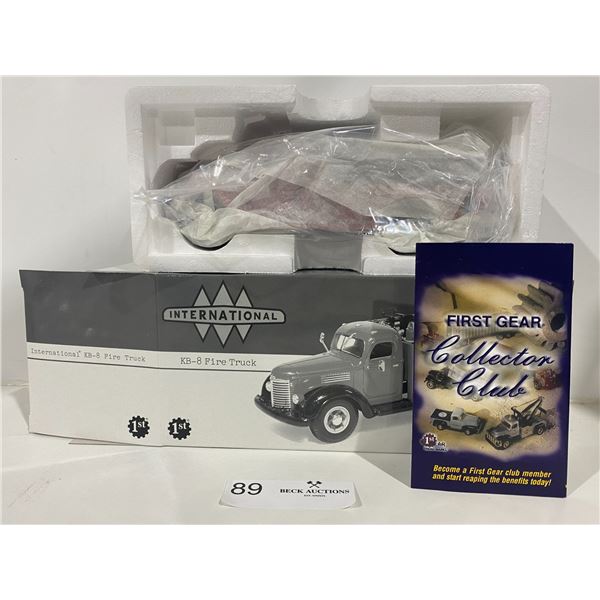 International KB 8 Fire Truck Die-Cast