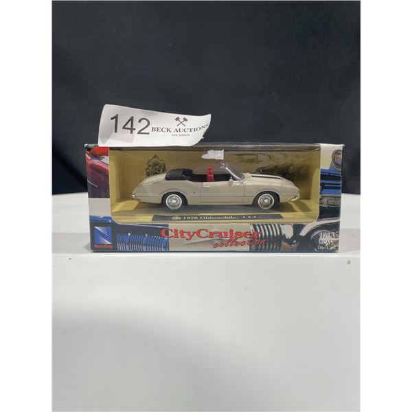 NewRay 1970 Oldsmobile City Cruiser Die-Cast Replica 1:43 Scale