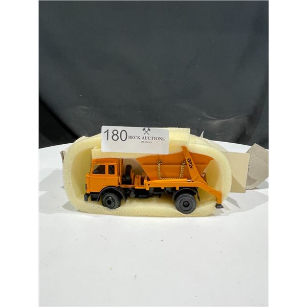 Atlas Die-Cast Model Dump Truck