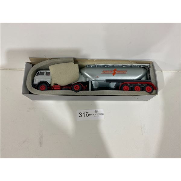 Conrad Die Cast Model Truck