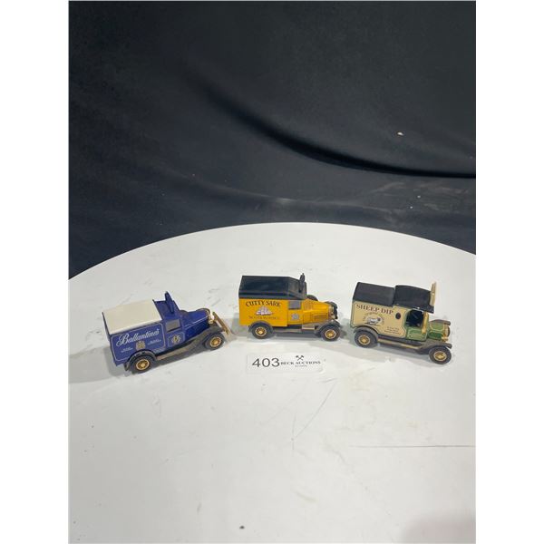 Collection of 3 Die-Cast Vintage Cars