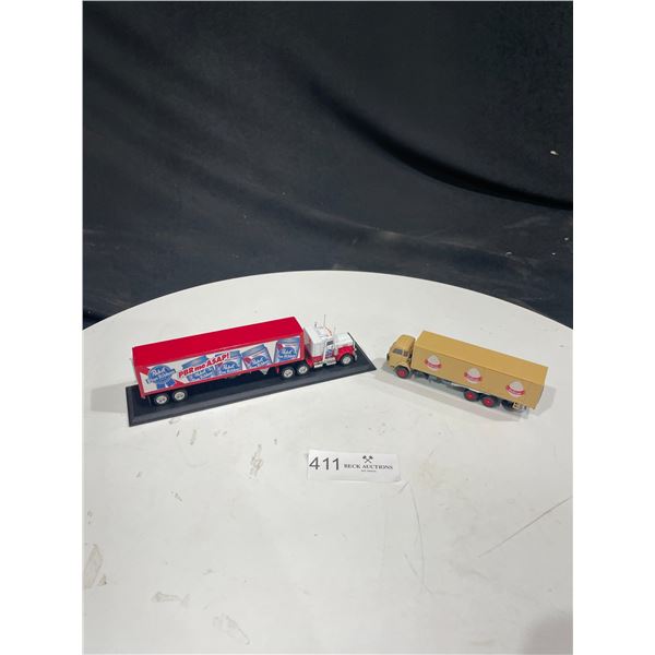 2 Collectable Die-Cast Semi Trucks