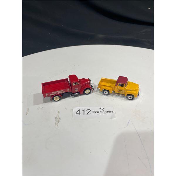 2 Collectable Die-Cast Vintage Trucks