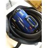 Image 2 : SIMONIZ CAR VACUUM