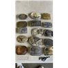 Image 2 : 15 COLLECTIBLE BELT BUCKLES