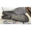 Image 8 : VOYAGER GUITAR SOFT CASE AND US ARMY 1:10 ROCKET SCALE