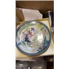 Image 2 : LOT OF SERVING DISHES, MUFFIN TRANSPORTER AND MORE