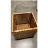 Image 2 : 2 WICKER COLLASPABLE STORAGE BINS