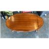 Image 2 : OVAL COOFEE TABLE