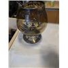 Image 8 : SILVER ETCHED GLASS COLLECTIBLES