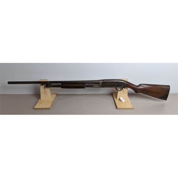 WINCHESTER MODEL 12 IN 12 GA