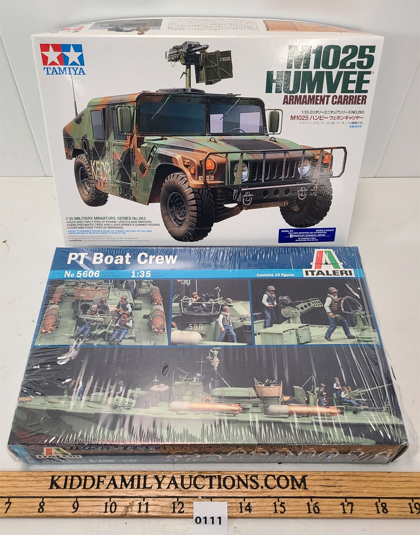 Humve Model Kit LOT OF 2 - ITALERI PT BOAT CREW & TAMIYA M1025 HUMVEE MODEL KITS - 1:35 ...