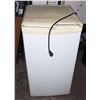 Image 1 : WHITE DANBY MINIFRIDGE