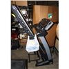 Image 1 : STORE RETURN EVERLAST TREADMILL NOT WORKING