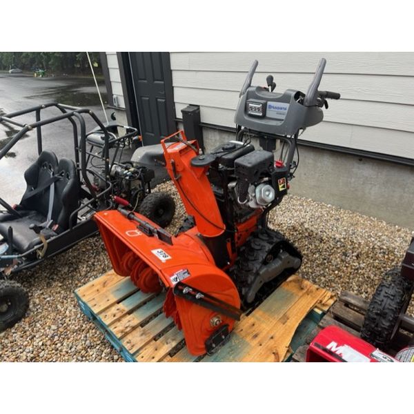 NO RESERVE Husqvarna 1830exlt snowblower