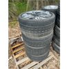 Image 1 : NO RESERVE 295/30R22 tires on chrome wheels 5x120