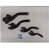 Image 1 : 4 Antique CURVED Wrenches.  Size 6, 8, 10 + 12 ". The outside 2 are made in