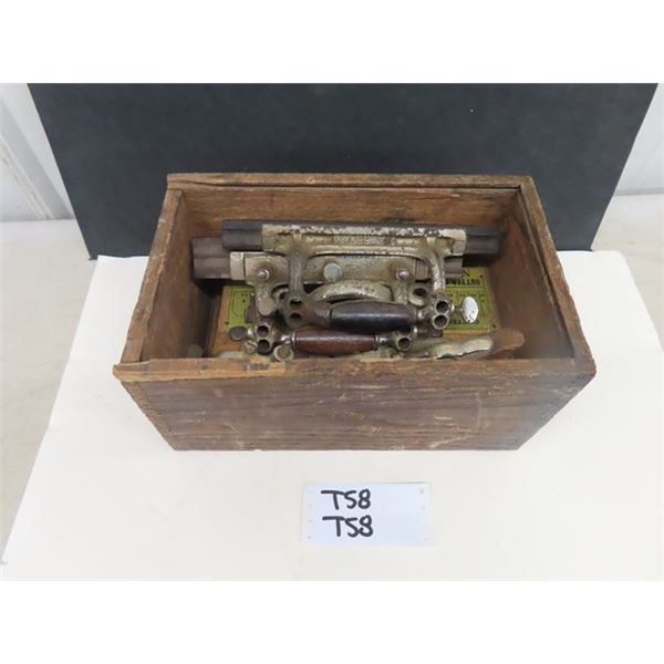 Antique Vintage Stanley No. 55 Universal Combination Plane with box + 4 cutter boxes 