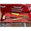 Image 6 : Toolbox Full of Tools