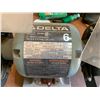 Image 2 : Delta 6" Bench Grinder (Model No. 23-681)