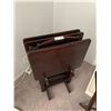 Image 2 : 4 x Dark-Finished Wooden TV Trays