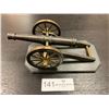 Image 1 : Miniature Replica War Cannon
