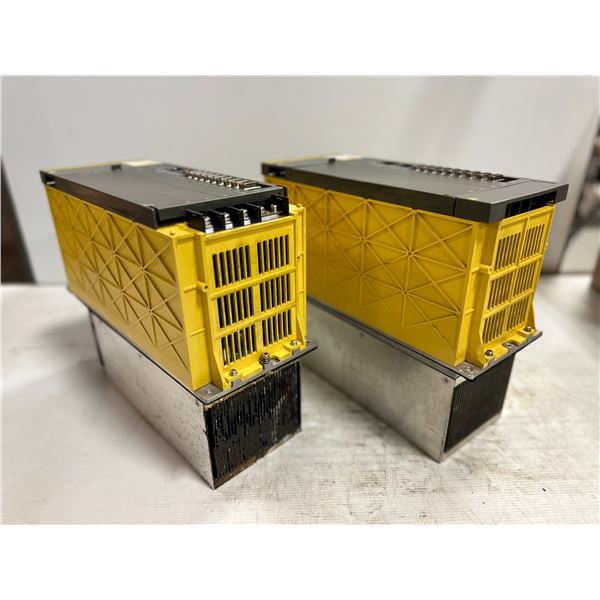 (2) Fanuc #A06B-6102-H230#H520 Spindle Amplifier