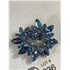 Image 2 : Fabulous Vintage Blue Rhinestone Brooch