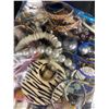 Image 4 : Large Bag Of Misc Jewelry & Parts
