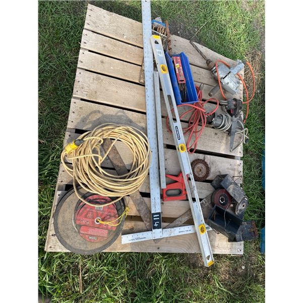 Assorted tools/squares/grinders