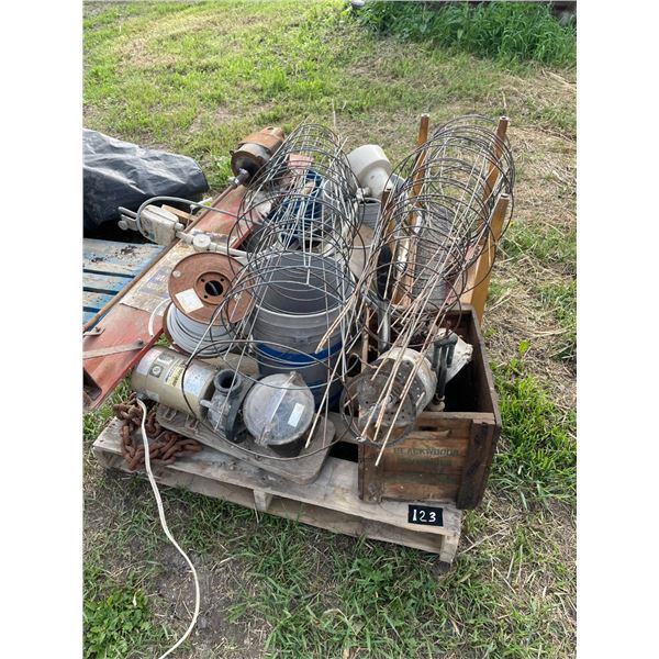 Household wire/pump/tomato cages/fence insulators