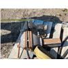 Image 3 : Vices/Hyd cylinders/tow straps