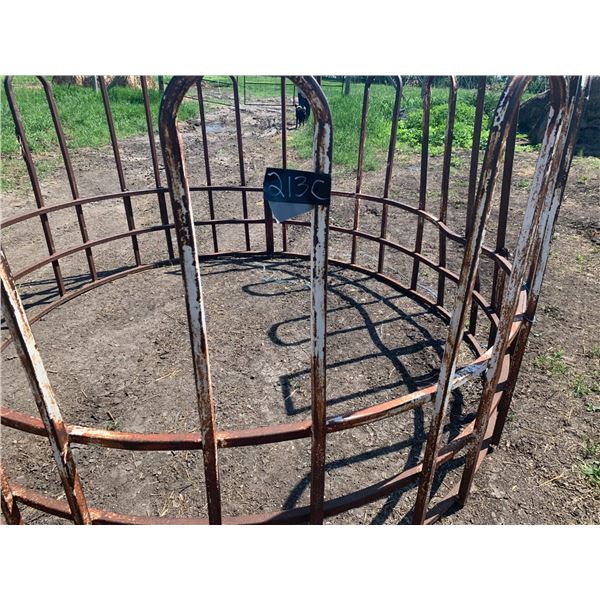 Tombstone Bale feeder