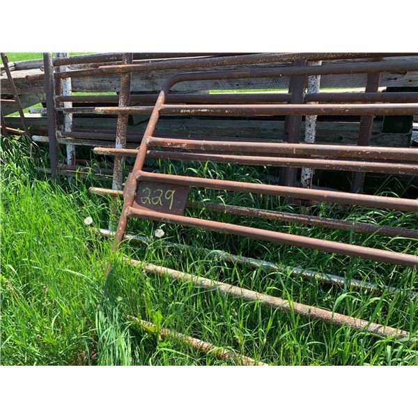 Assorted pipe panels