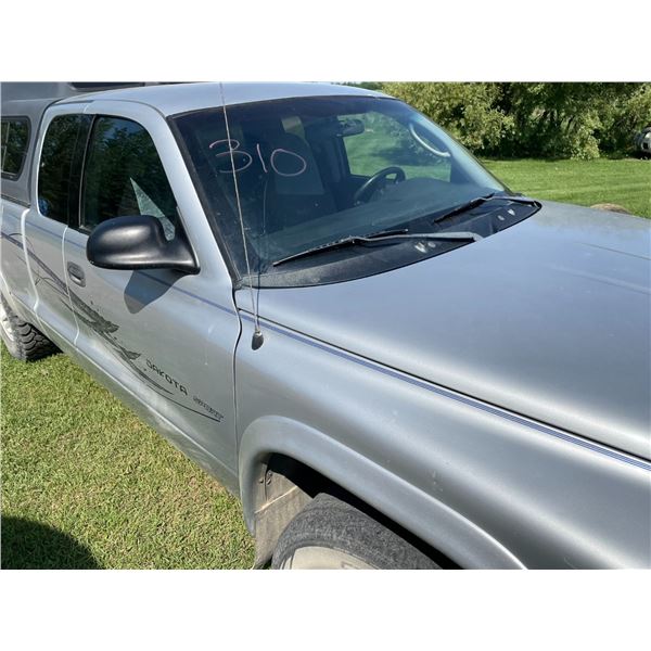 Dodge Dakota Sport truck 2WD